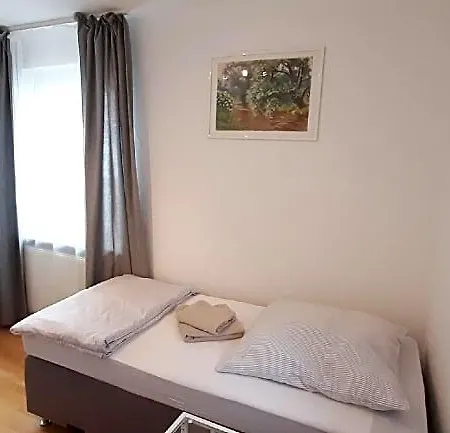 아파트 Heinestrasse