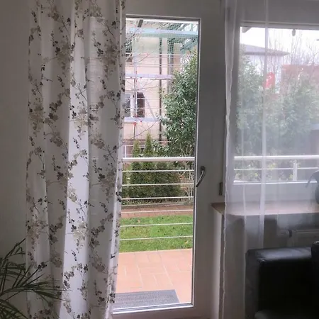 Heinestrasse Apartment *